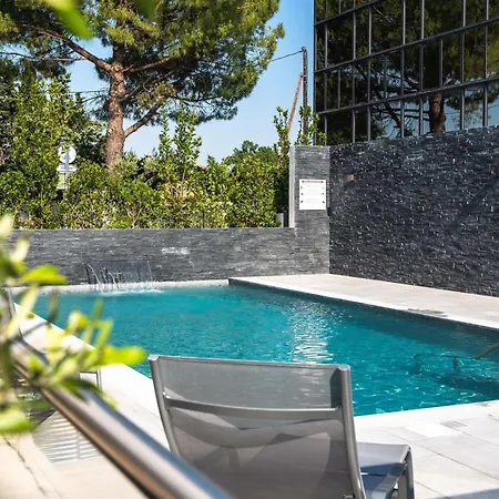 Radisson Hotel Aix En Provence-2